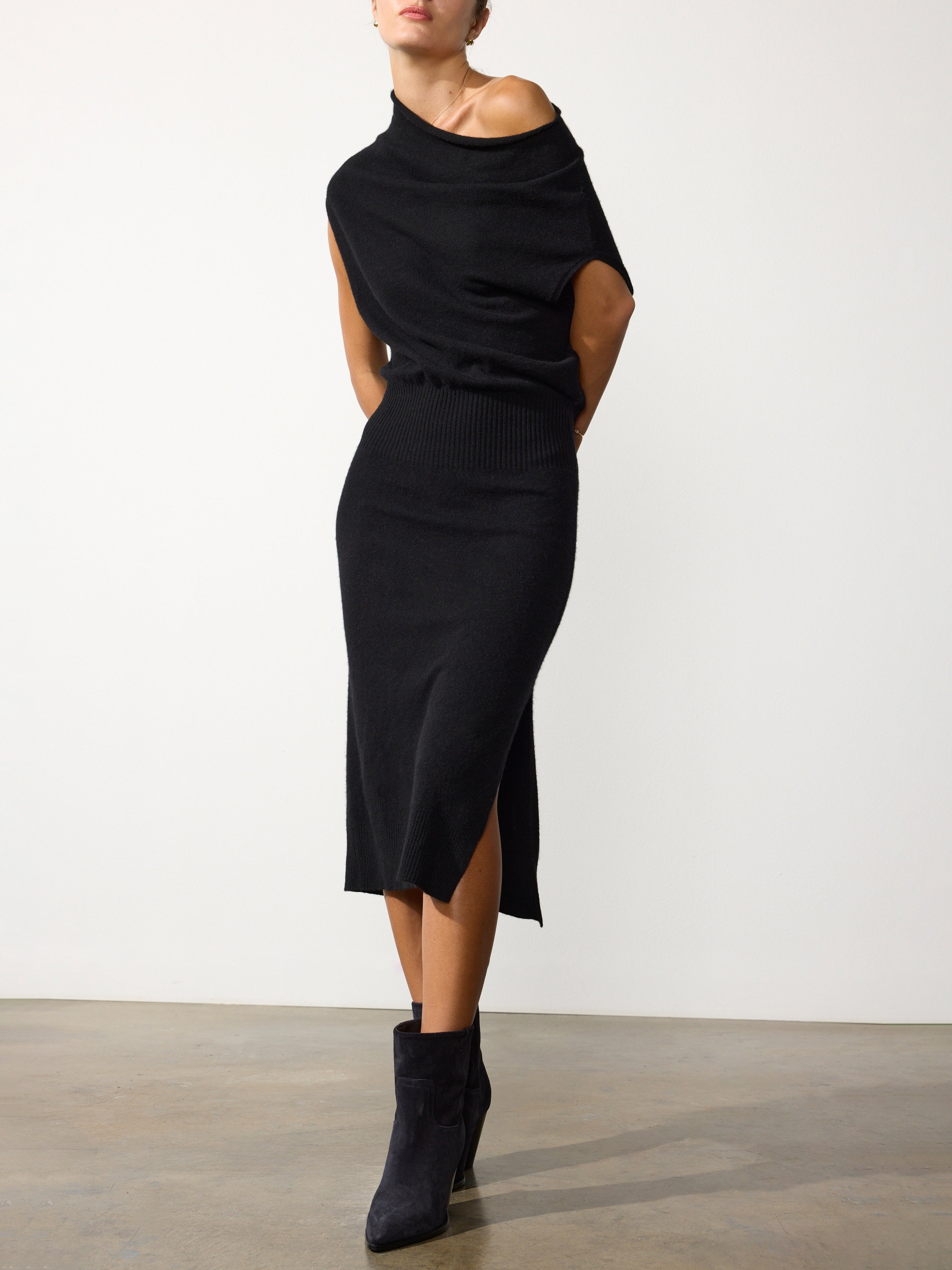 Women s Lori Sleeveless Dress In Black Onyx