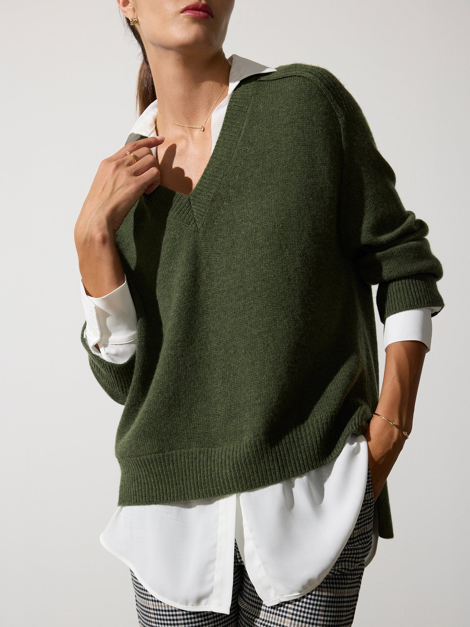 Brochu walker v neck layered sweater hotsell