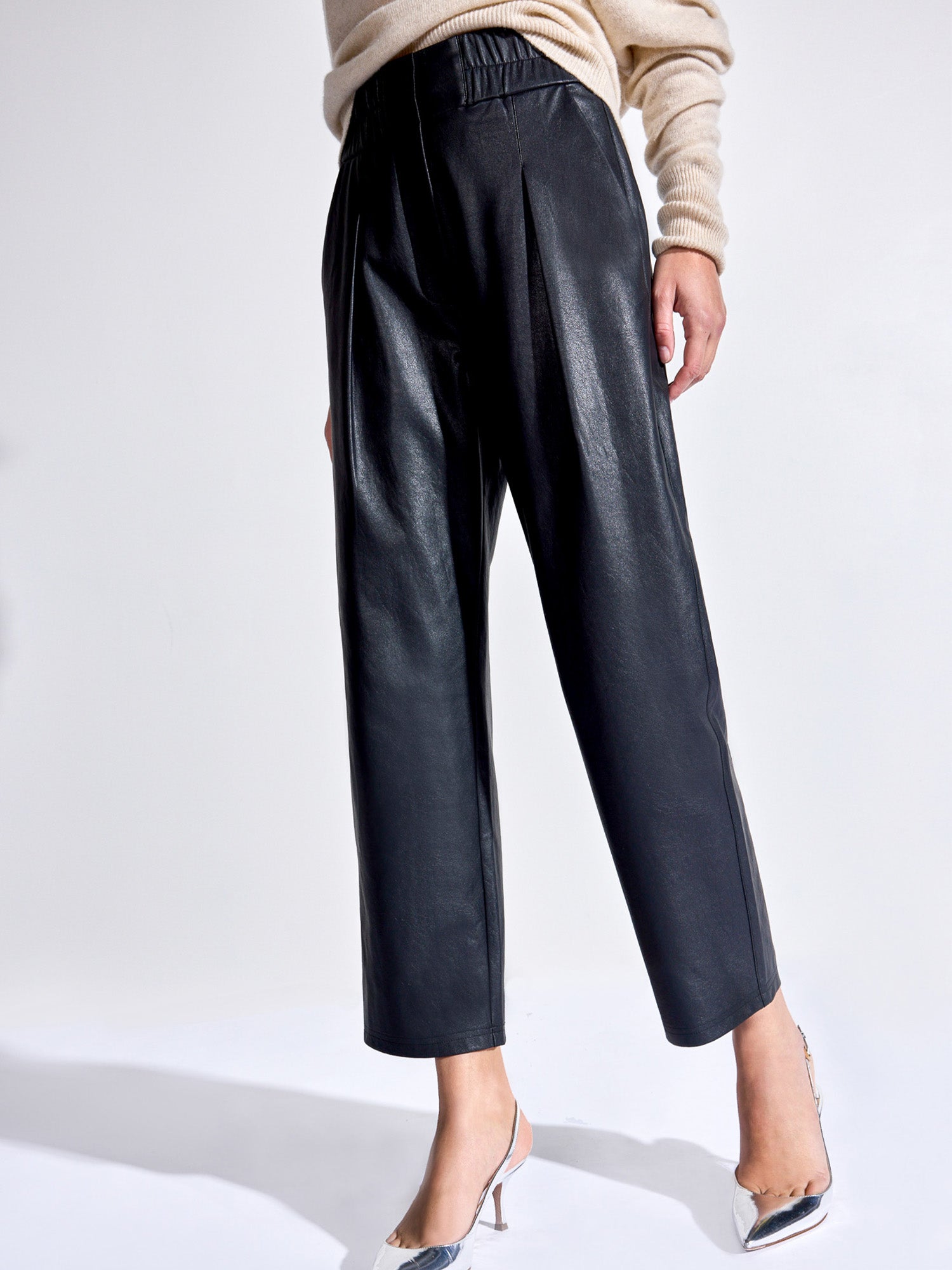 Vegan Leather Pants Women, Faux Leather Pants Women, Leather Bell Bottoms  Trousers, Beige Leather Pants for Women, Leather Flares -  Israel