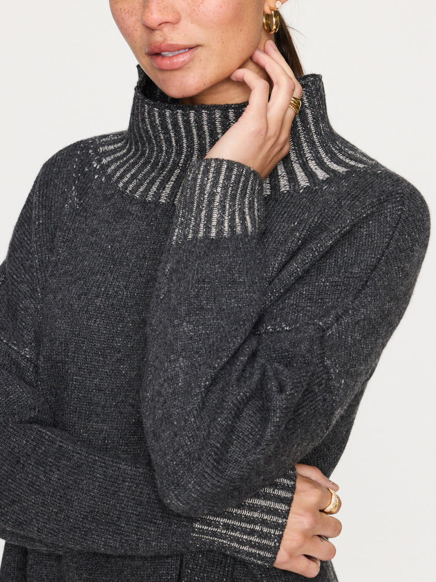 The Ana Turtleneck