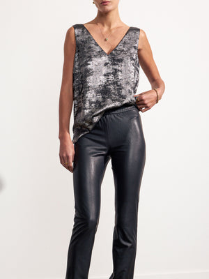 Oda v neck silver tank full view