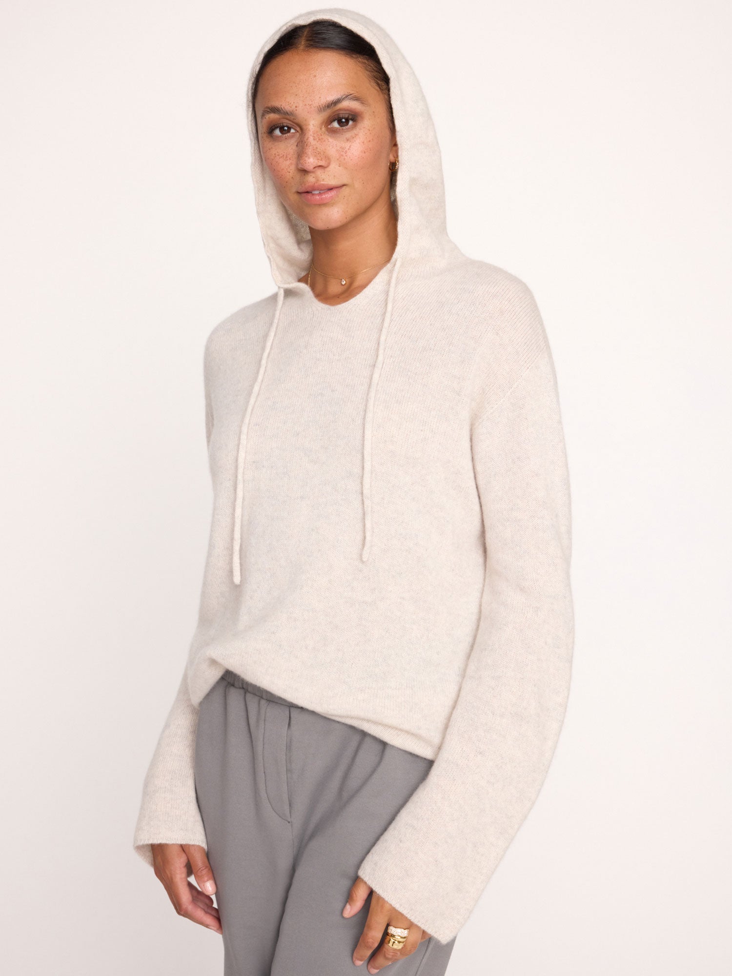 Women s Cashmere Seamless Hoodie in Mist Melange