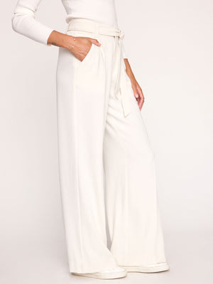 Duke wide leg off-white pant side view