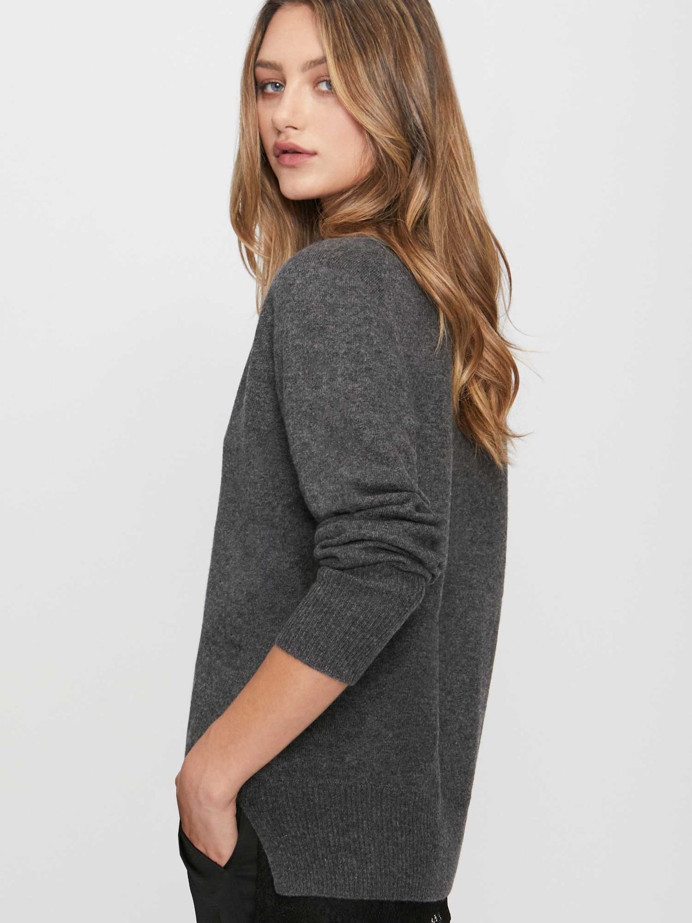 Women's Lace Vee Looker Pullover, Charcoal