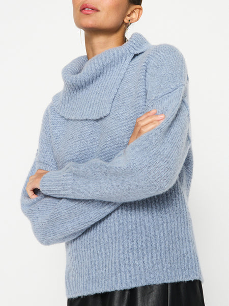 Women s Elian Pullover in Lucia Blue Melange