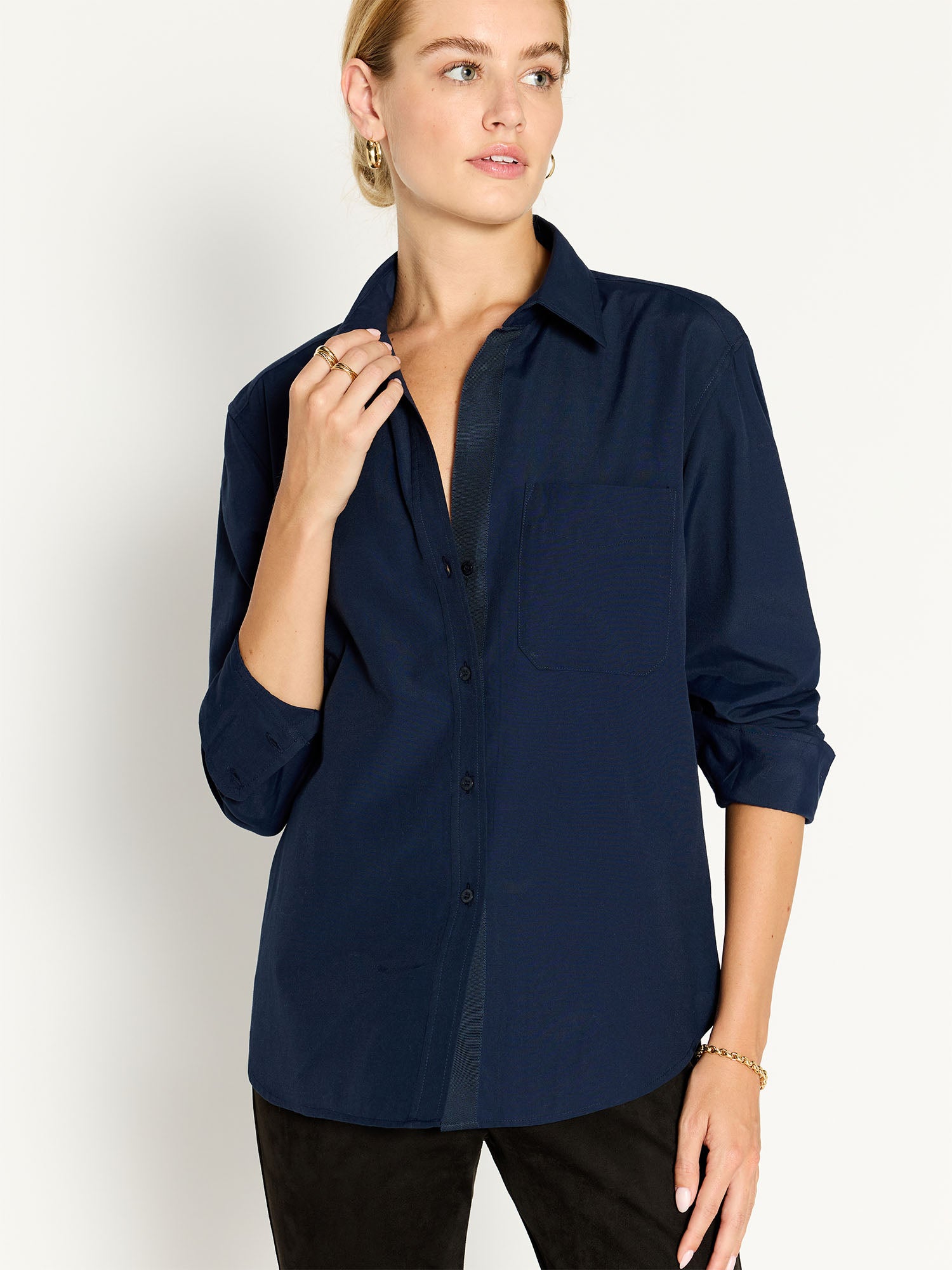 Women's Everyday Shirt in Navy