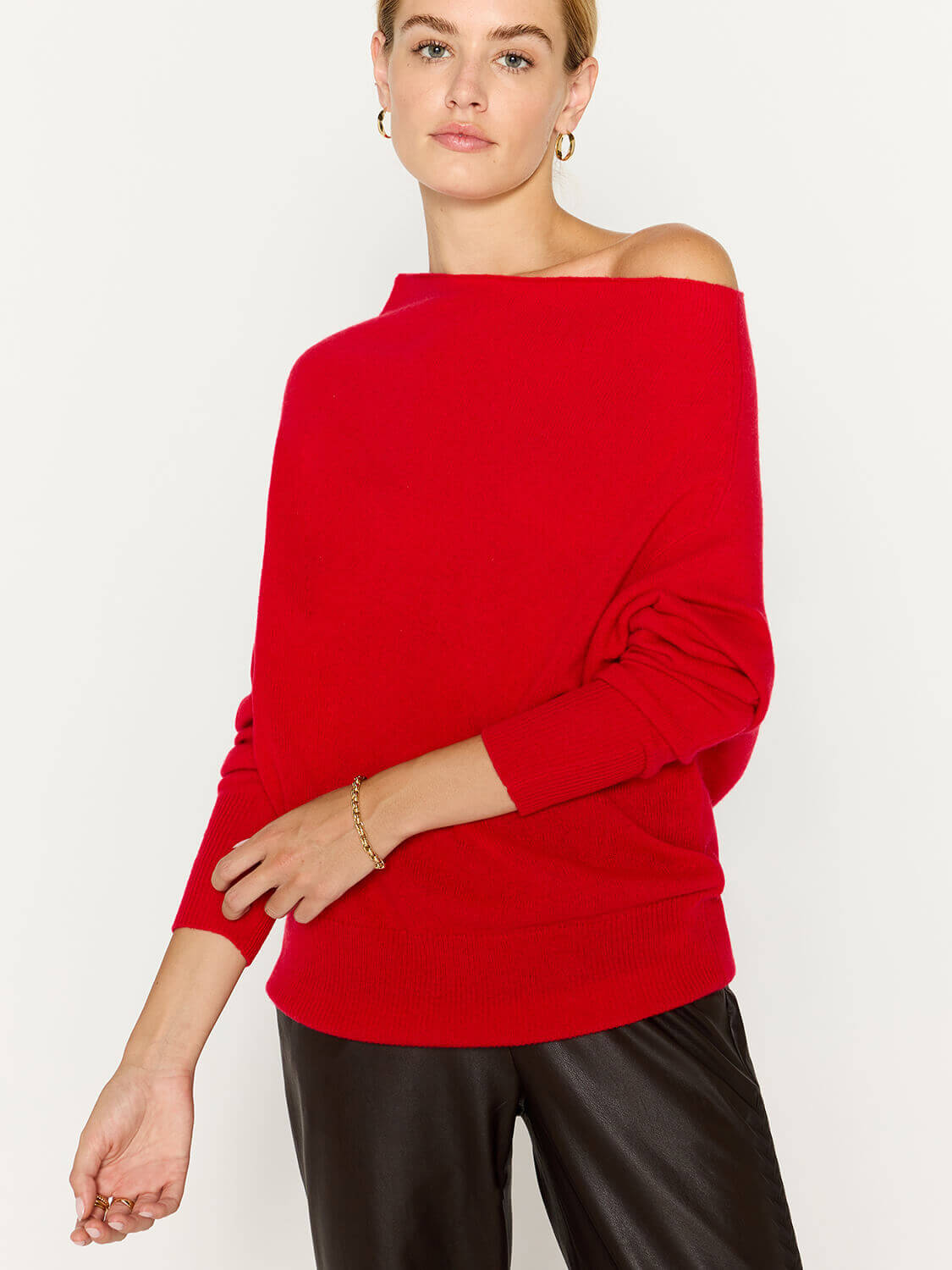 Women s Lori Off Shoulder in Rouge