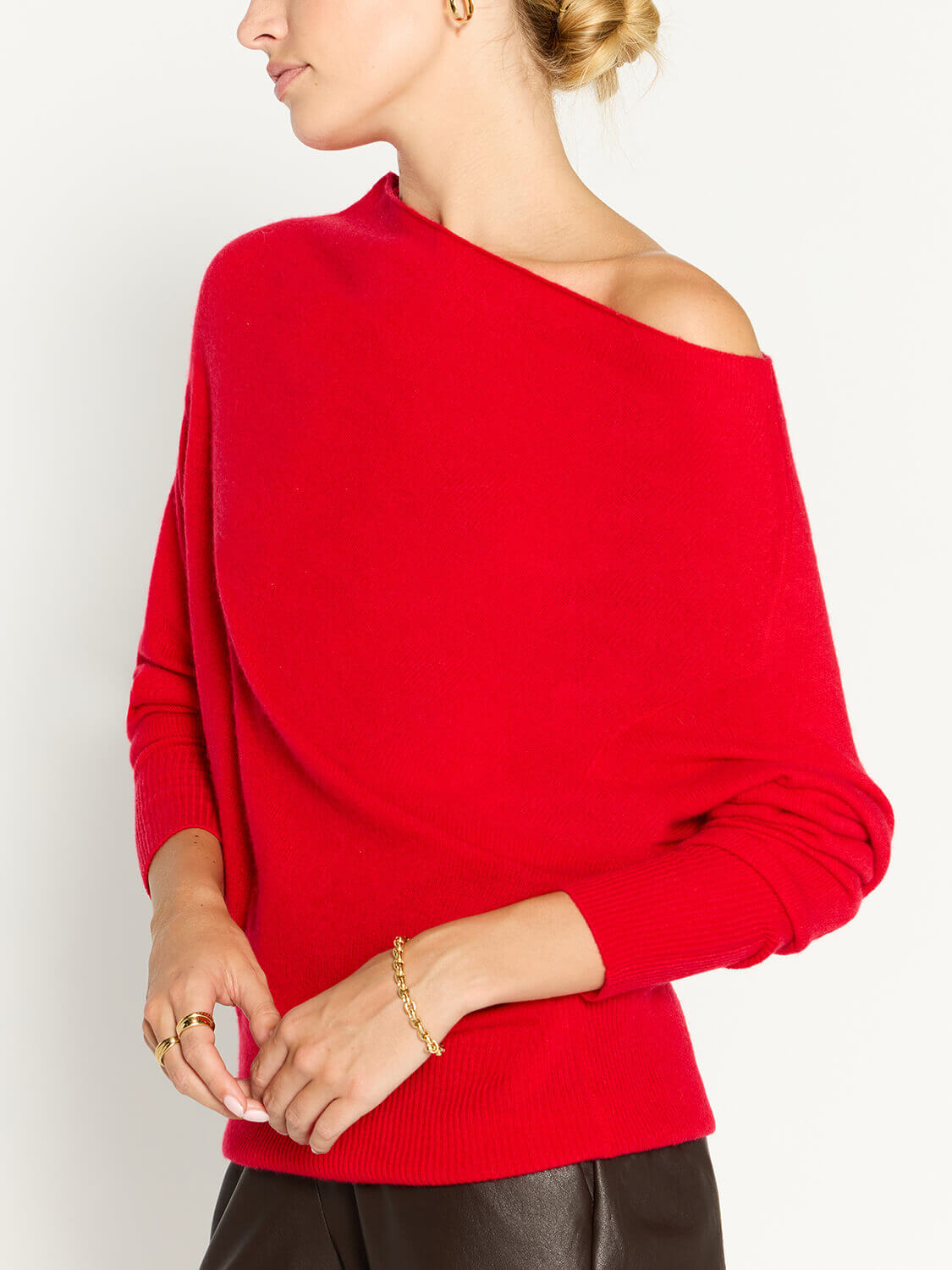 Women s Lori Off Shoulder in Rouge